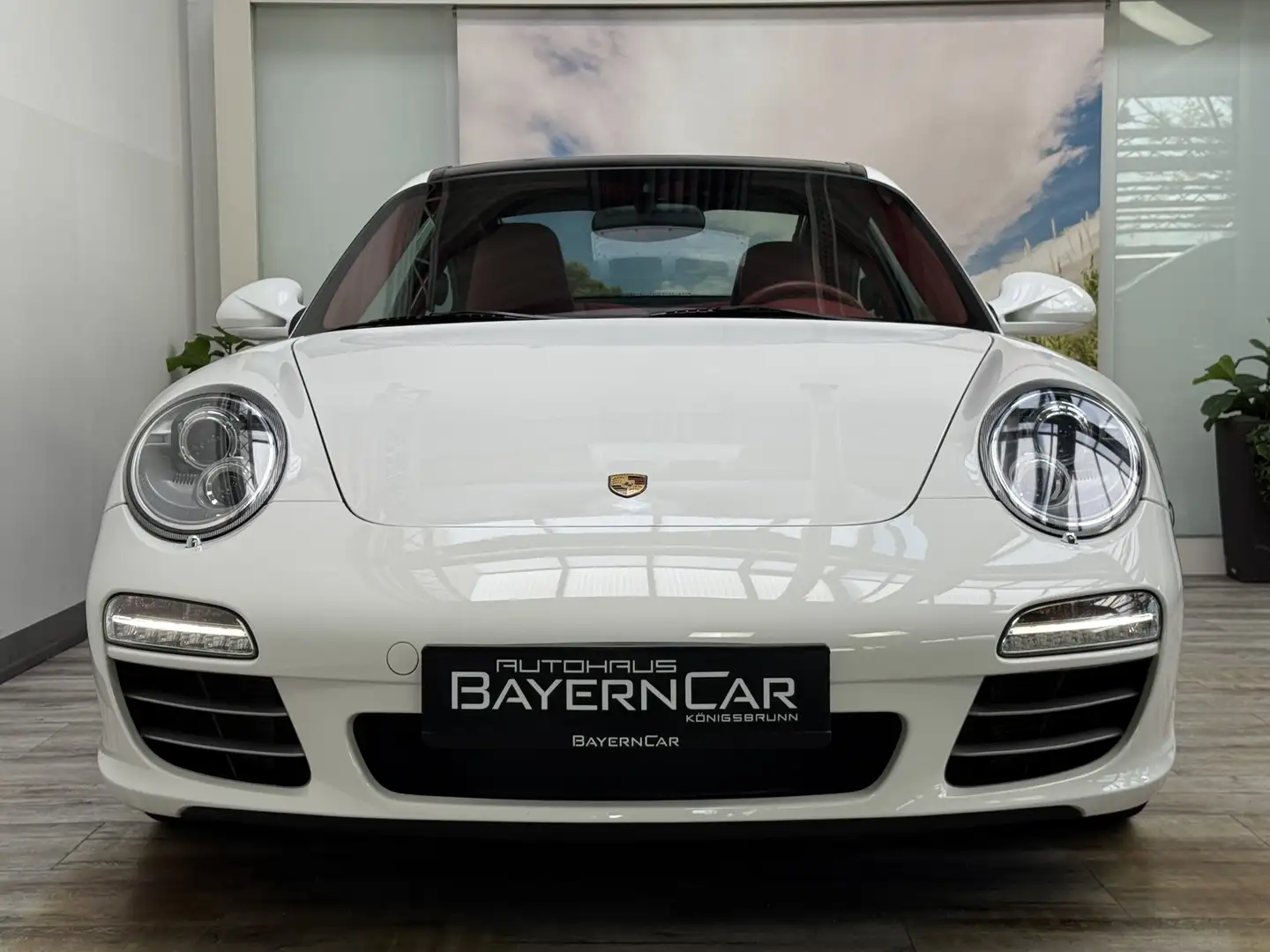 Porsche 997 Targa 4S PDK SammlerZustand Navi Sitzlüft. Weiß - 2