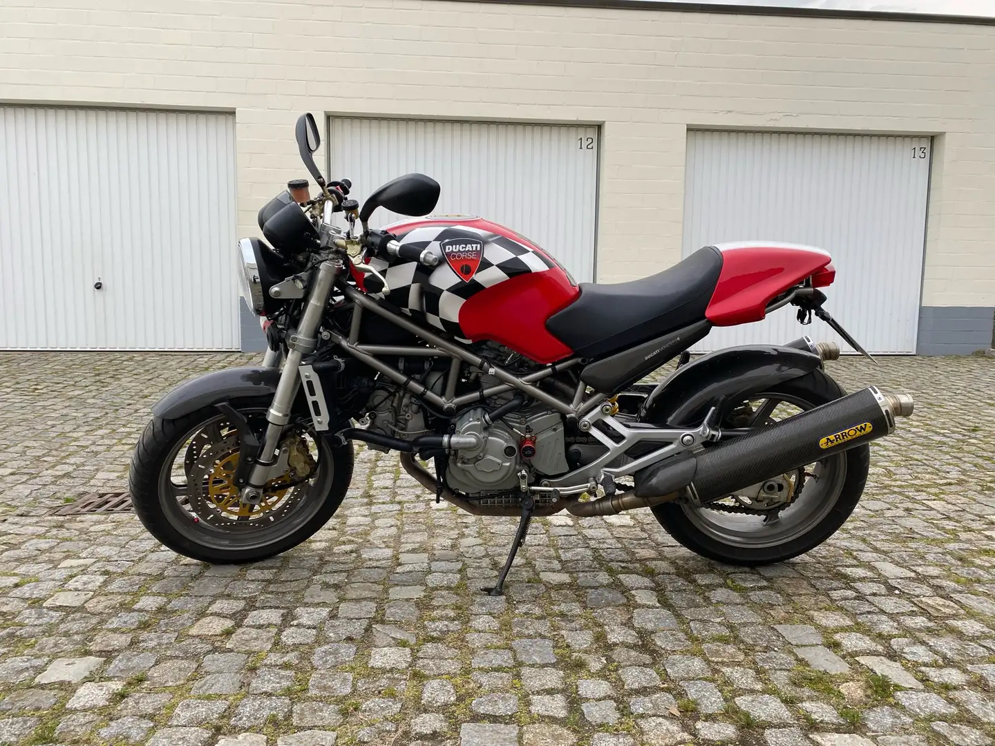 Ducati Monster S4R Rot - 1