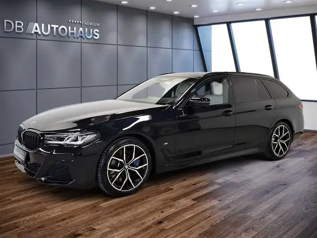 BMW 540 i xDrive Touring Sport-Steptronic