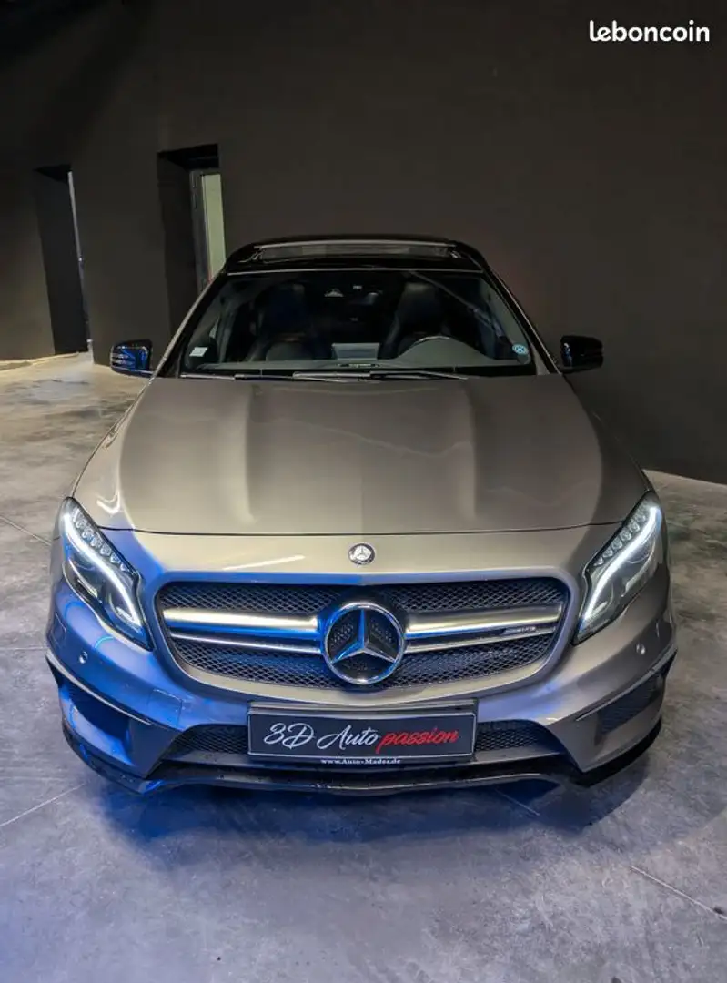 Mercedes-Benz GLA 45 AMG Classe Mercedes 45 AMG 381ch Speedshift DCT 4 mati siva - 2