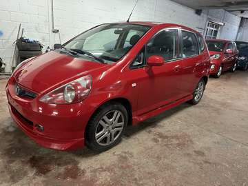 1.4 i-DSi Graphite CVT A