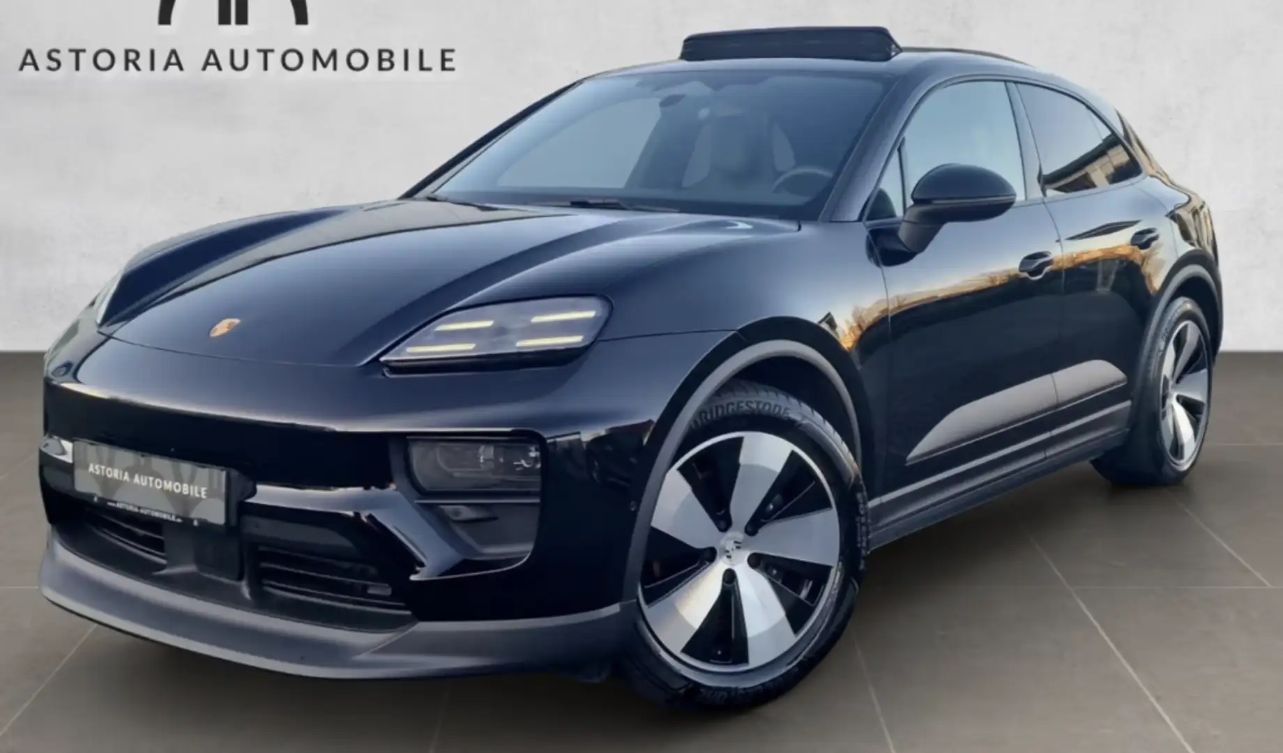 Porsche Macan Noir - 1