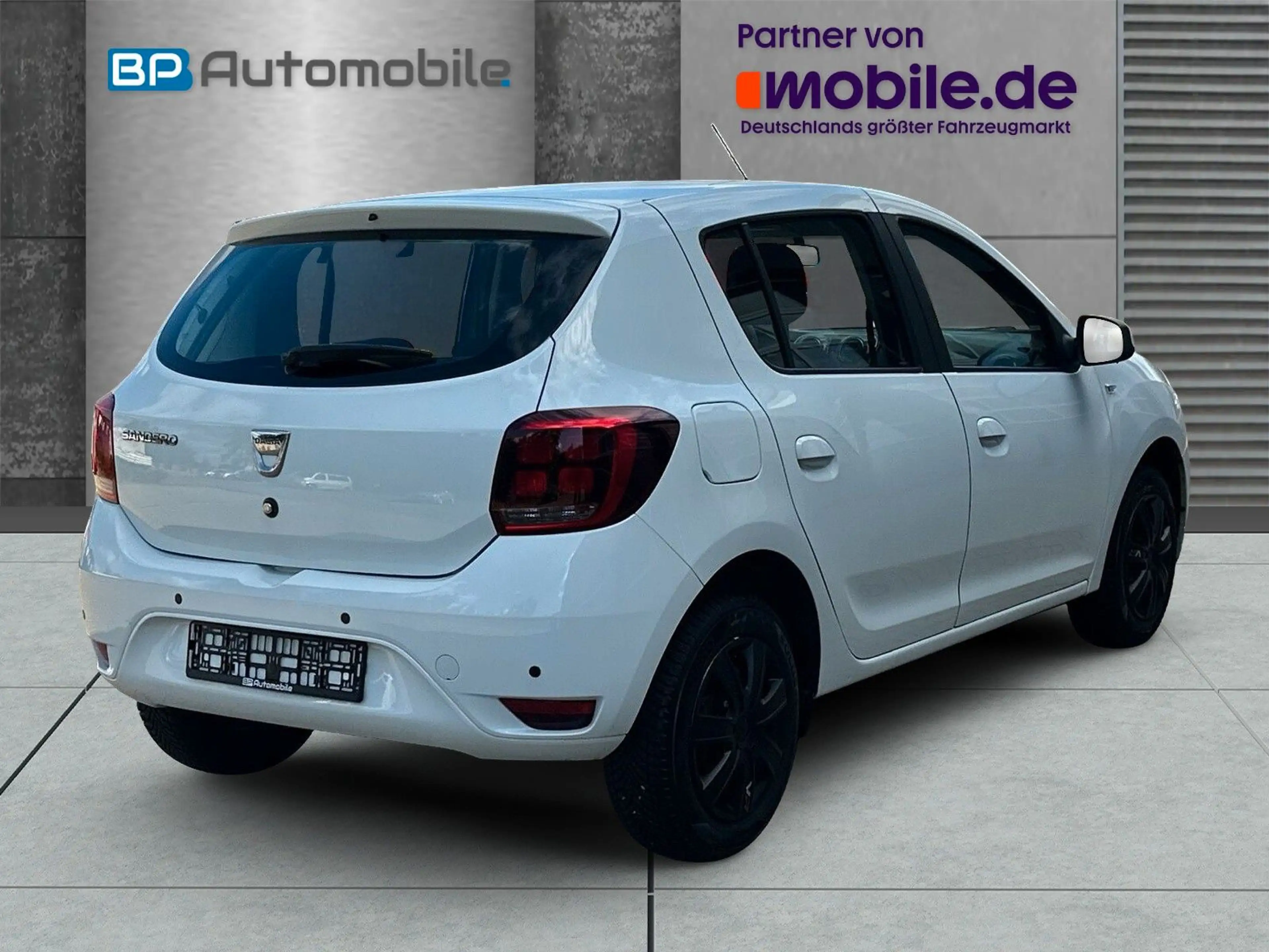 Dacia Sandero II Essentiel *LED*KLIMA*PDC*35TKM* — photo 6