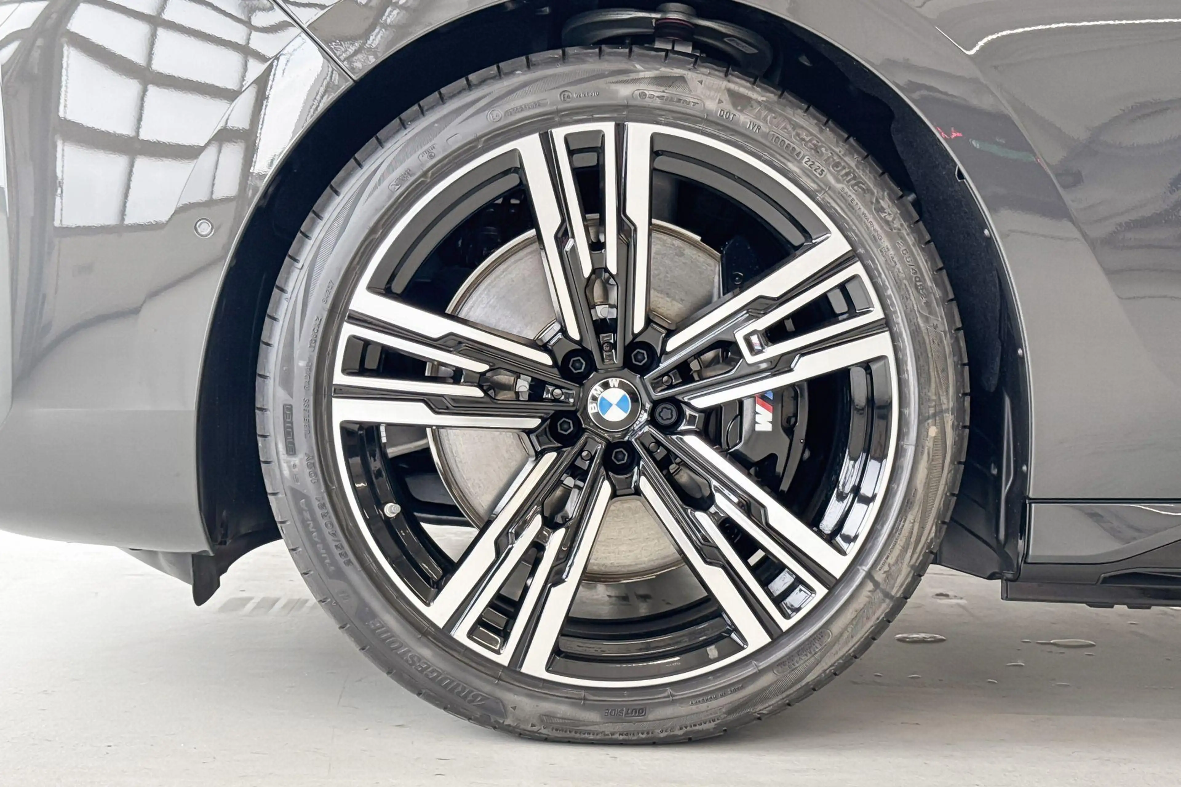 BMW i7 eDrive50 Privilege Edition M Sportpakket Pro — photo 5