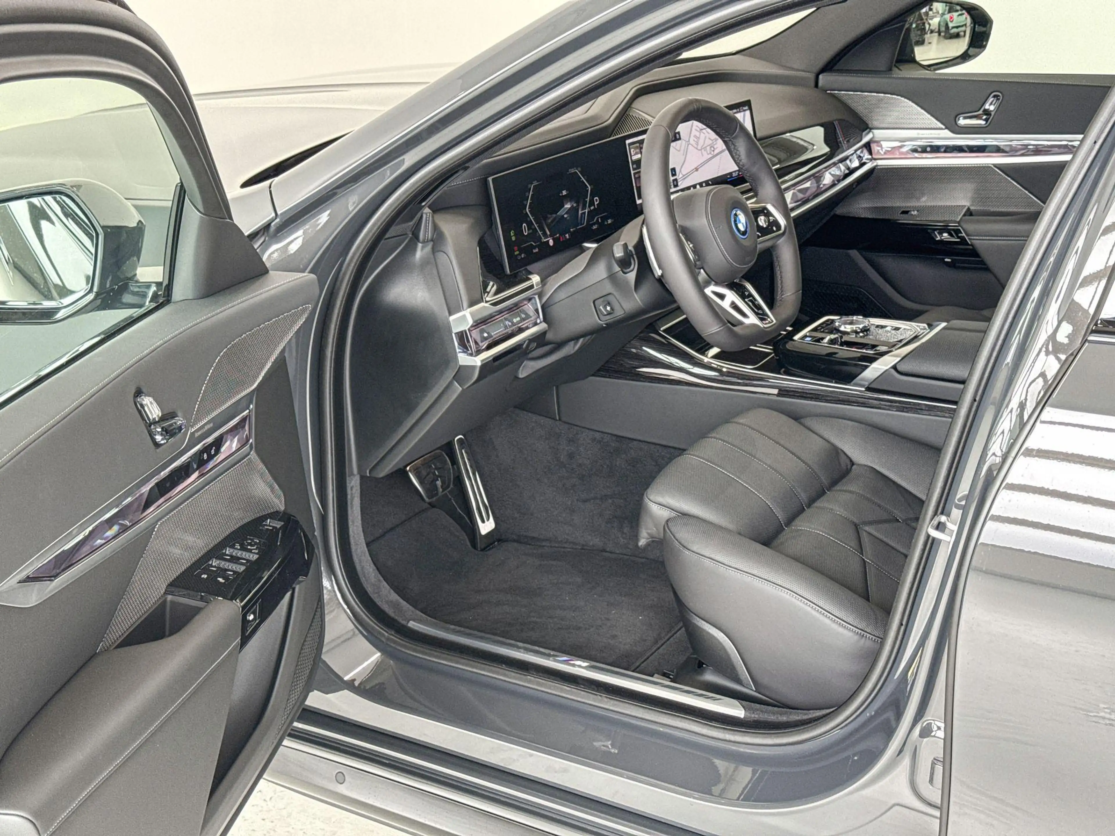 BMW i7 eDrive50 Privilege Edition M Sportpakket Pro — photo 10