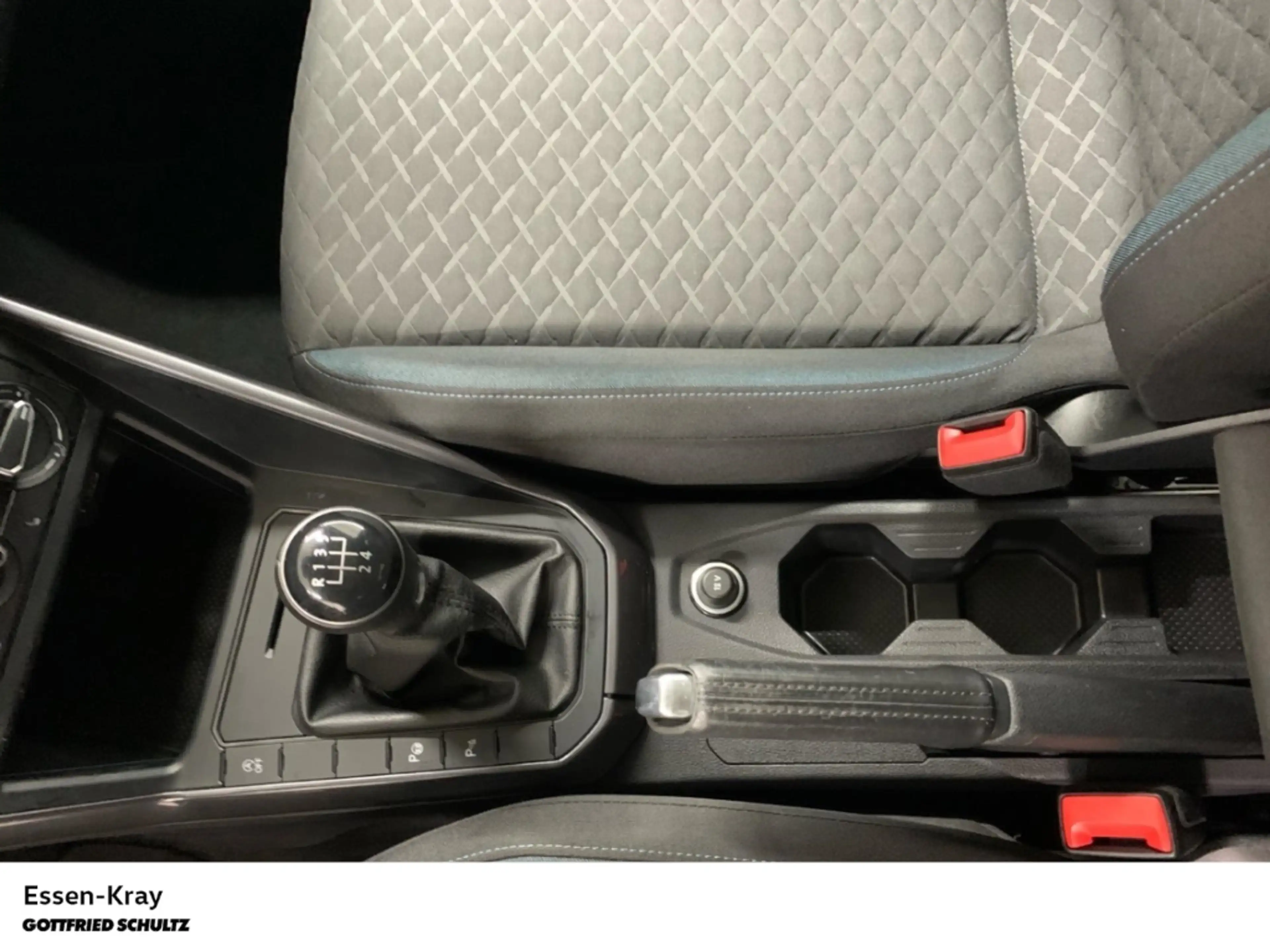Volkswagen Polo IQ.DRIVE 1.0 Pano Navi Klima — photo 14
