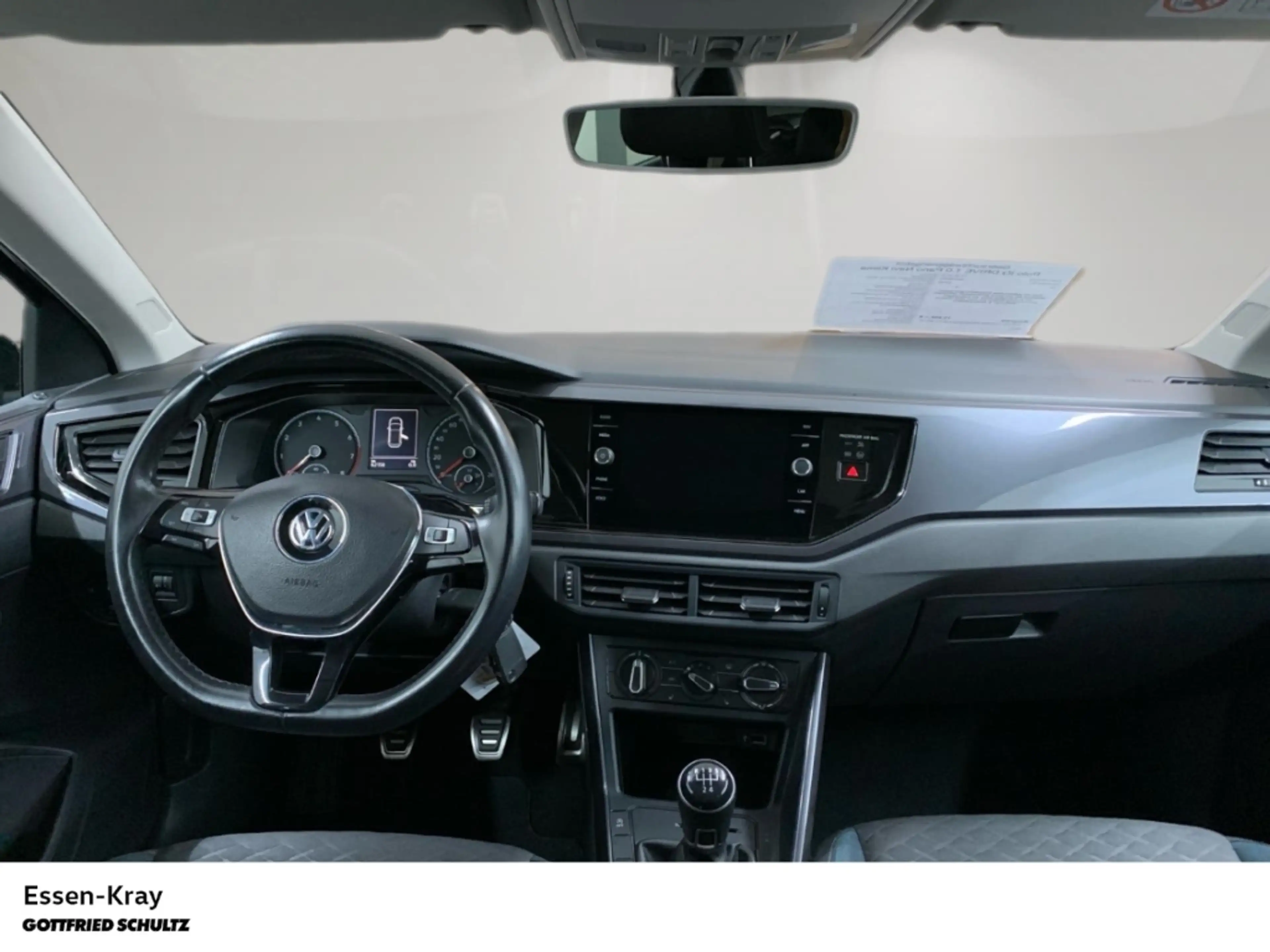 Volkswagen Polo IQ.DRIVE 1.0 Pano Navi Klima — photo 6