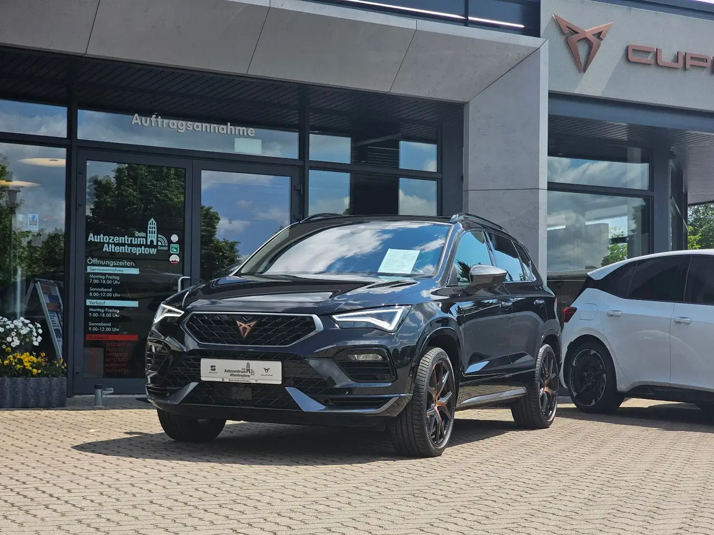 CUPRA Ateca VZ 2.0 TSI 221 kW DSG AHK NAVI GLASDACH Zwart - 1