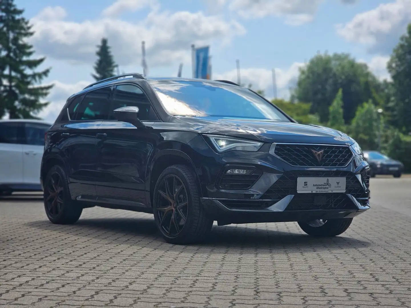 CUPRA Ateca VZ 2.0 TSI 221 kW DSG AHK NAVI GLASDACH Zwart - 2