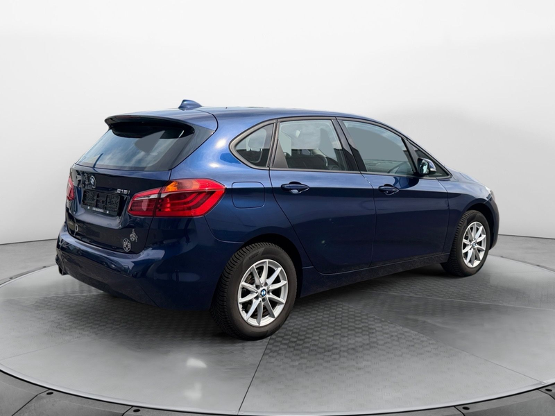BMW 218 i Active Tourer Advantage PANO PDC DAB — photo 5