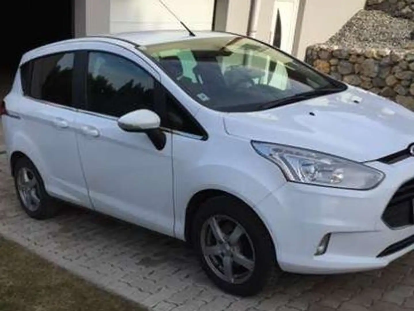 Ford B-Max B-MAX Titanium 1,0 EcoBoost Start/Stop Weiß - 1