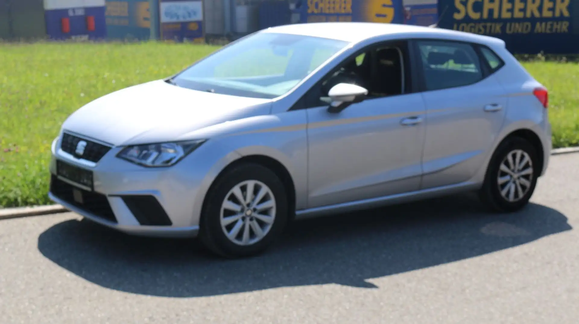 SEAT Ibiza Style Argent - 1