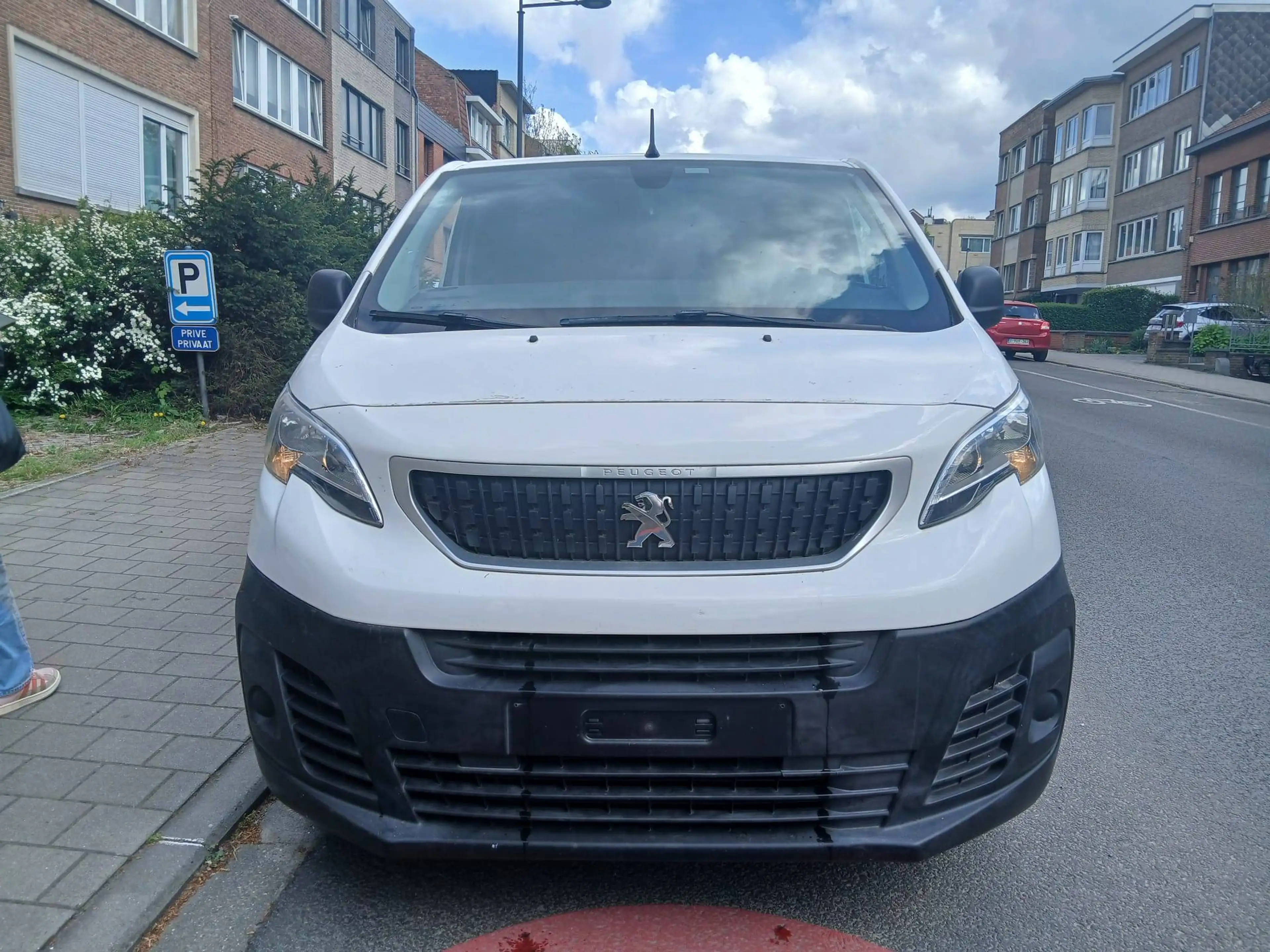 Peugeot Expert 1.6 BlueHDi L1 Compact Premium * CARPLAY * CAPT ARR * BLTHT * 280 X 60 MOIS * — photo 3