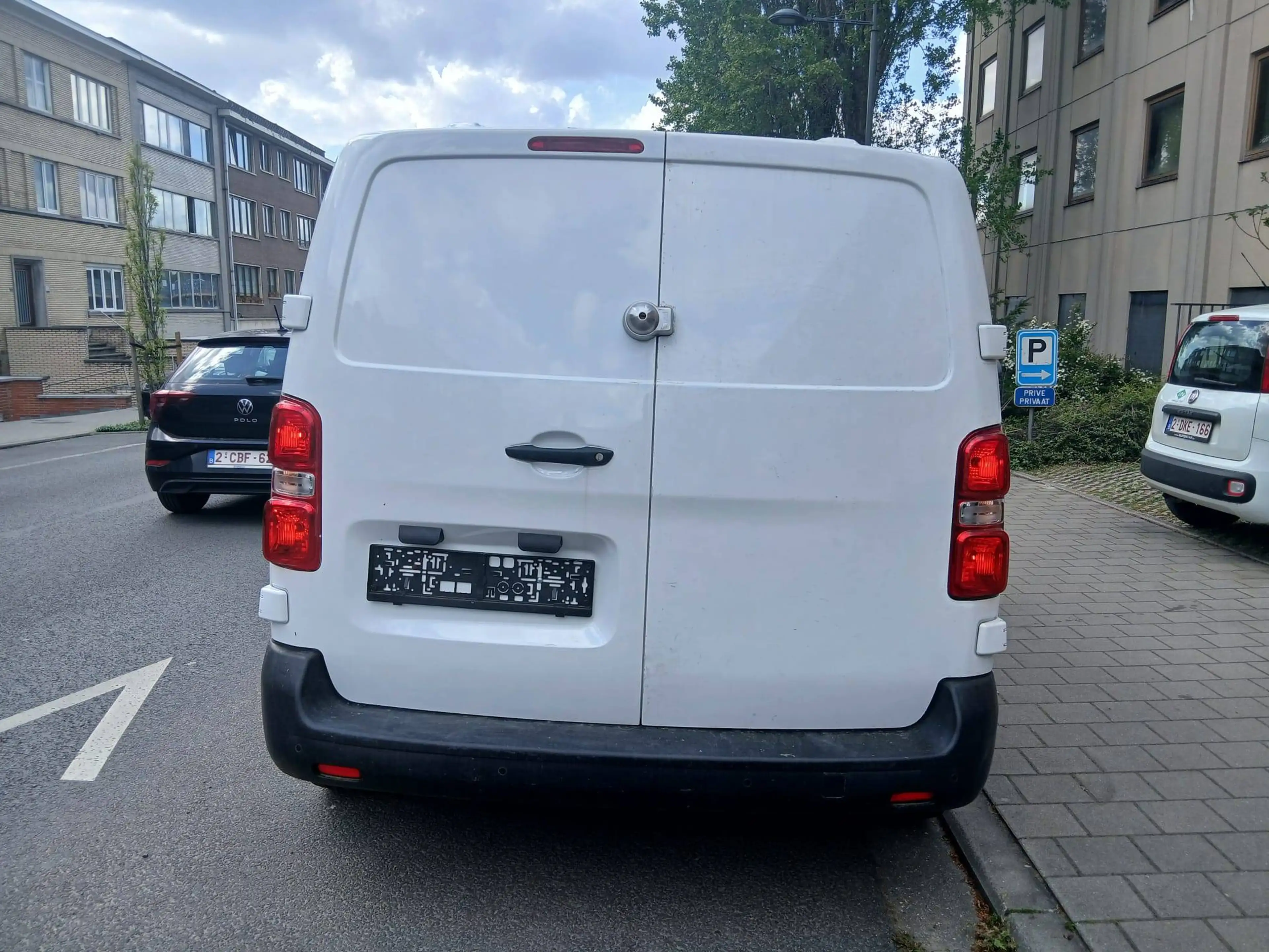 Peugeot Expert 1.6 BlueHDi L1 Compact Premium * CARPLAY * CAPT ARR * BLTHT * 280 X 60 MOIS * — photo 6
