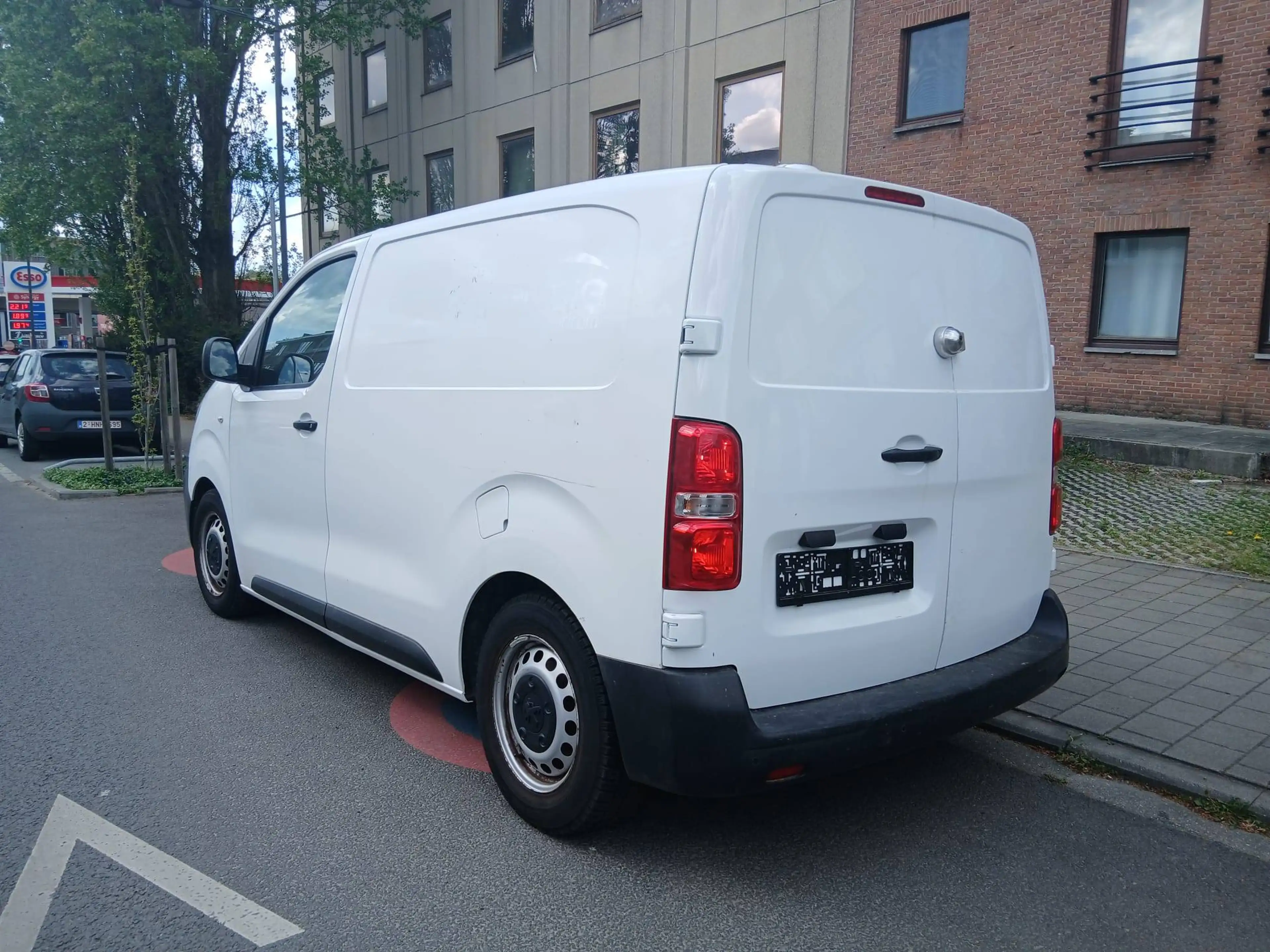 Peugeot Expert 1.6 BlueHDi L1 Compact Premium * CARPLAY * CAPT ARR * BLTHT * 280 X 60 MOIS * — photo 5