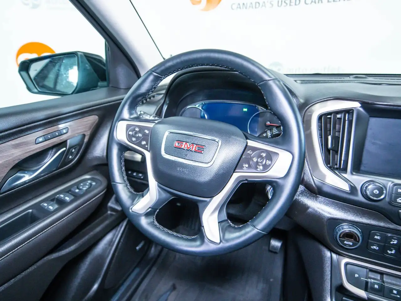 GMC Terrain снимка GMC Terrain
