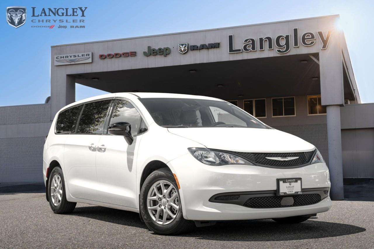 2026 Chrysler Grand Caravan SXT X DEM0 - LIKE NEW- LOW KMS - FULL FACOTRY WARR