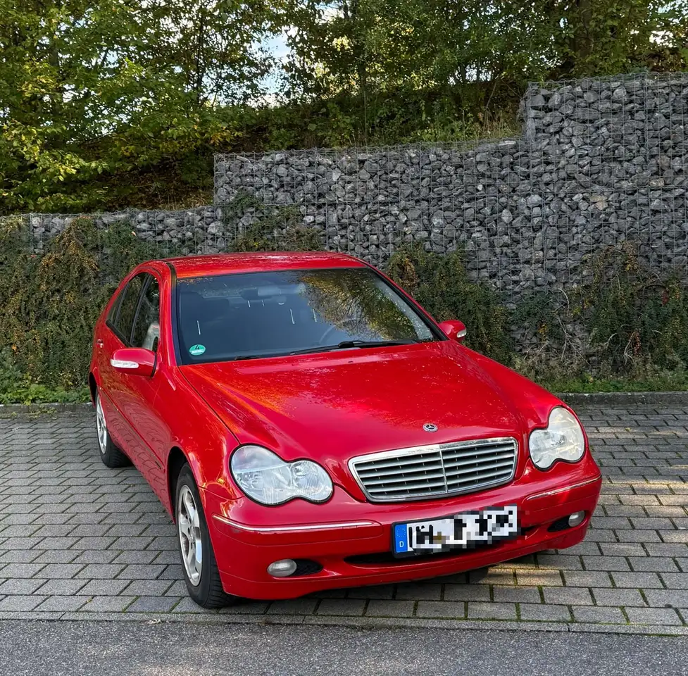 Mercedes-Benz C 180