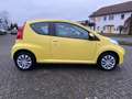 Peugeot 107 Filou 1,0 sparsamer kleiner Flitzer Geel - thumbnail 6