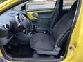 Peugeot 107 Filou 1,0 sparsamer kleiner Flitzer Geel - thumbnail 13