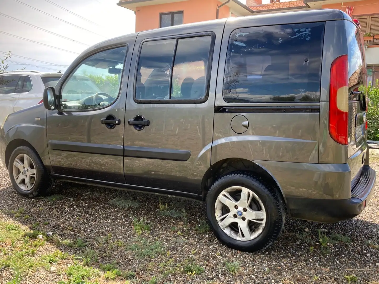 Fiat Doblo Doblo I 2005 1.3 mjt 16v Active fap Gris - 1