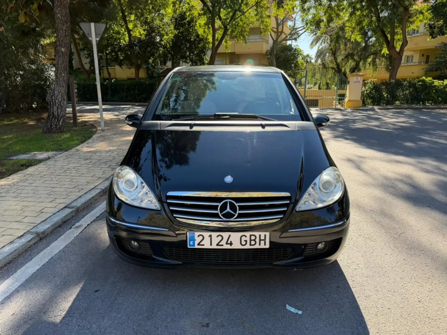 Mercedes-Benz A 180 180CDI Autotronic Negro - 2