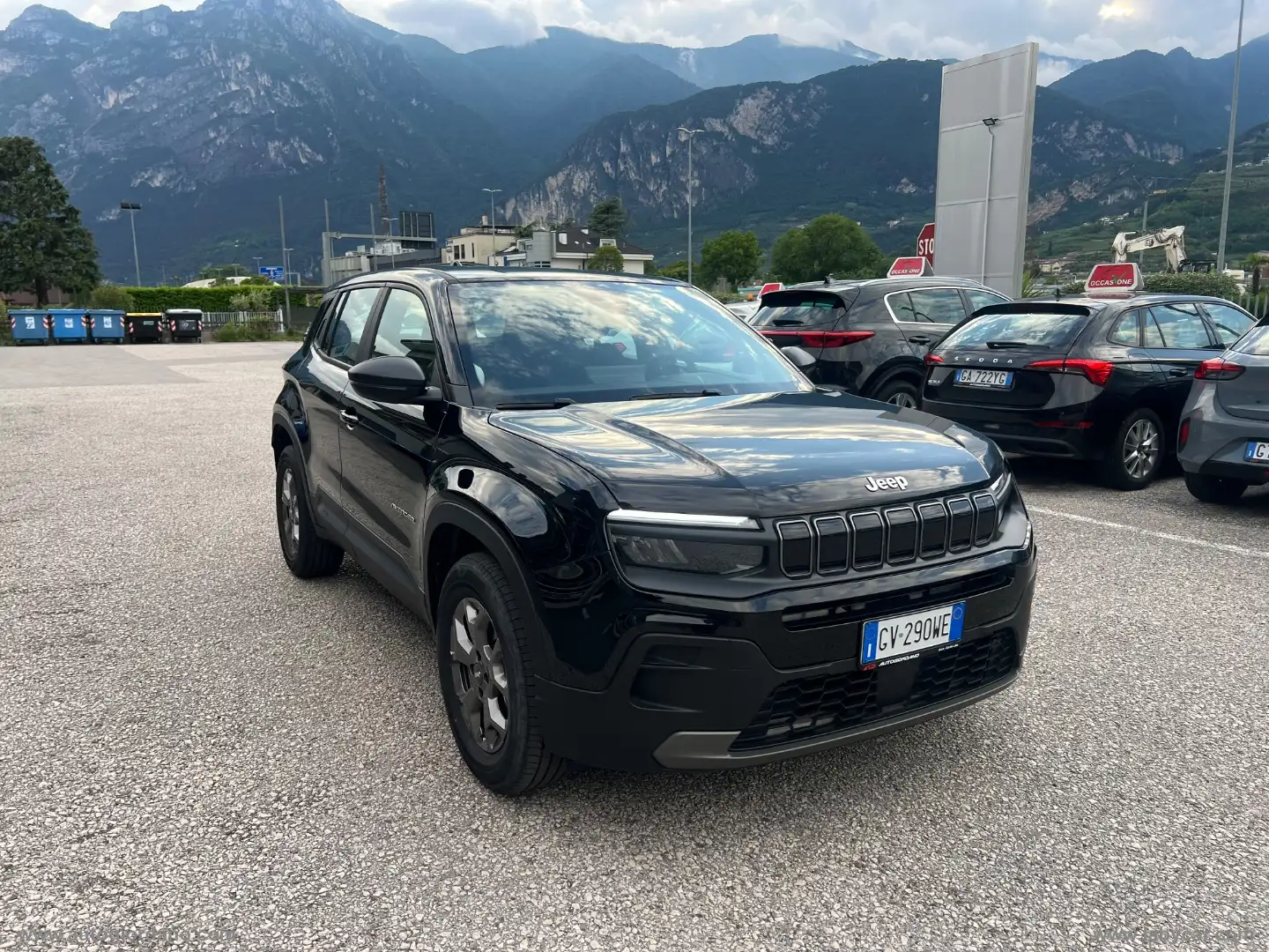 Jeep Avenger 1.2 Turbo Longitude Schwarz - 2