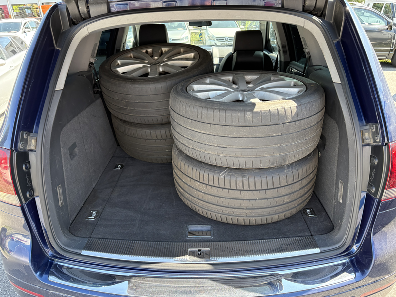 Volkswagen Touareg V6 TDI Schibedach,abstand temp,20 Zoll alu Anh kup — photo 11