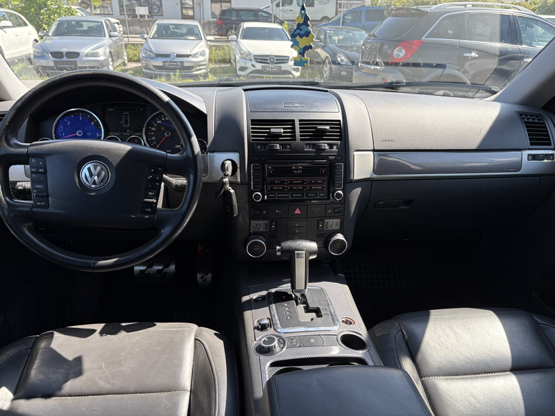 Volkswagen Touareg V6 TDI Schibedach,abstand temp,20 Zoll alu Anh kup — photo 7