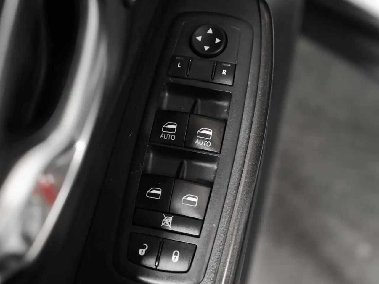 Jeep Cherokee снимка Jeep Cherokee