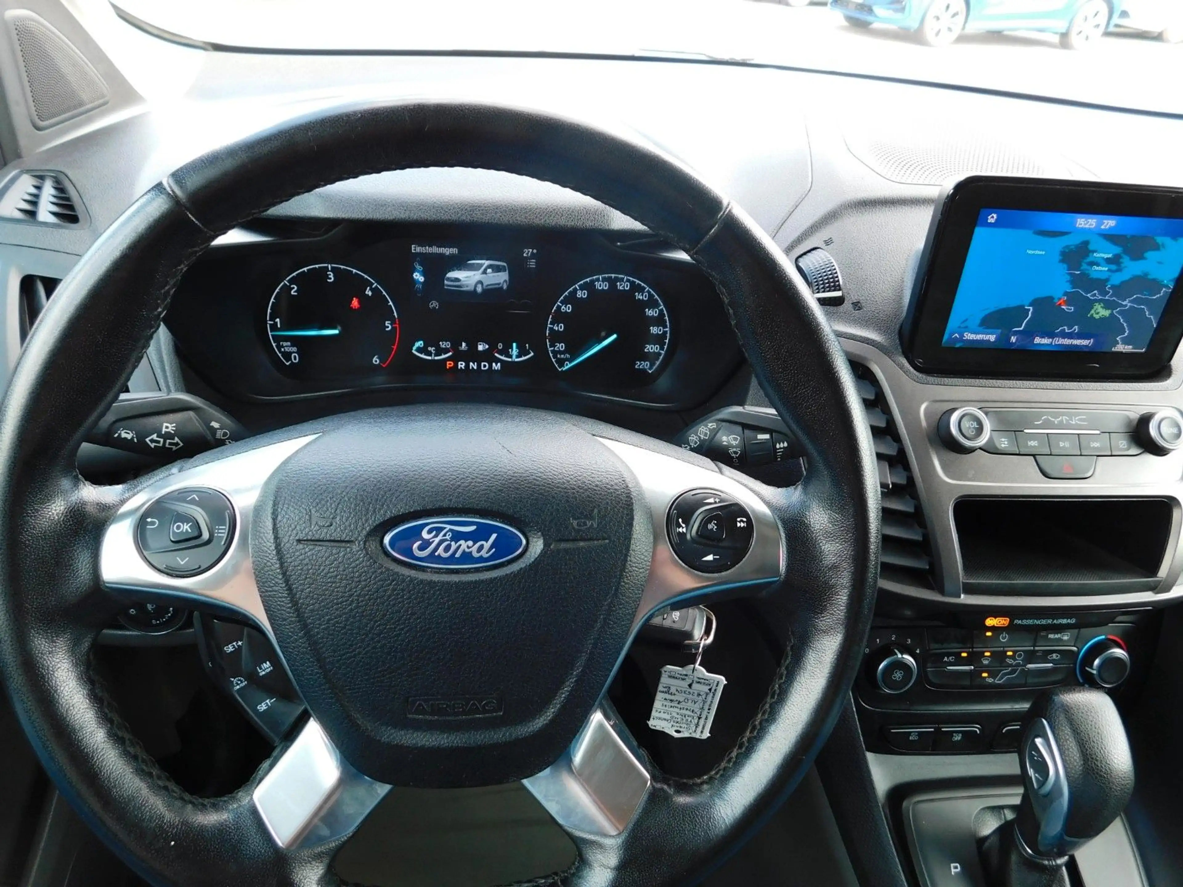 Ford Grand Tourneo Grand TOURNEO CONNECT L2 1.5 EcoBlue+NAV+AHK+RFK — photo 10