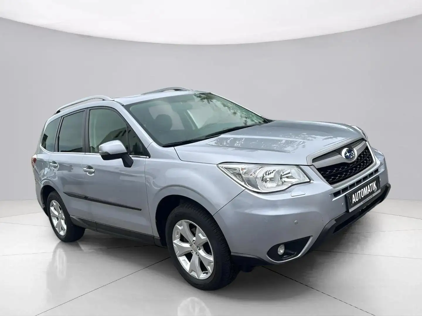 Subaru Forester Platinium*Automatik*SHZ*Temp.*Kamera*HU/AUNeu*Pano Plateado - 2
