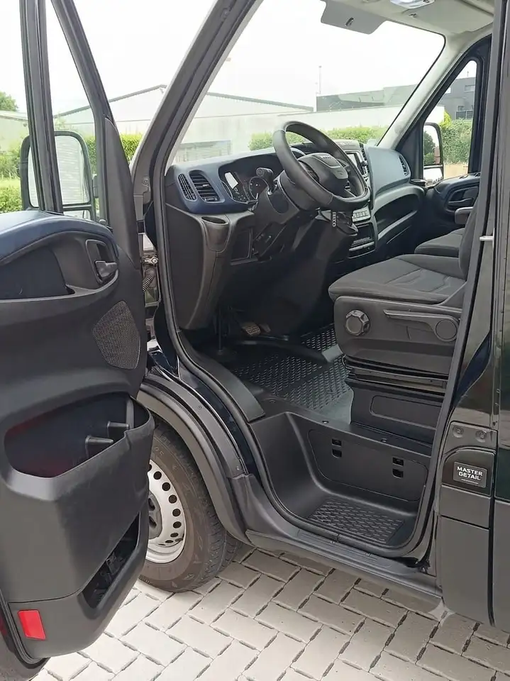 Iveco Daily 2021 — фото 13