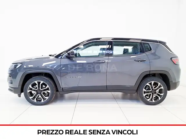 Jeep Compass view 3