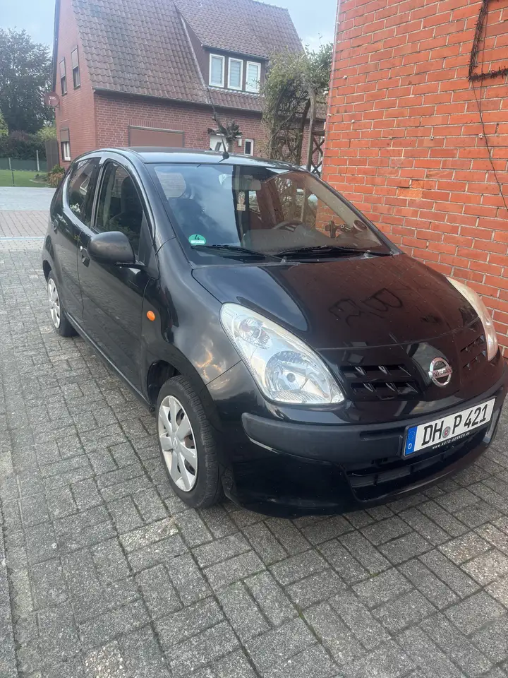 Nissan Pixo