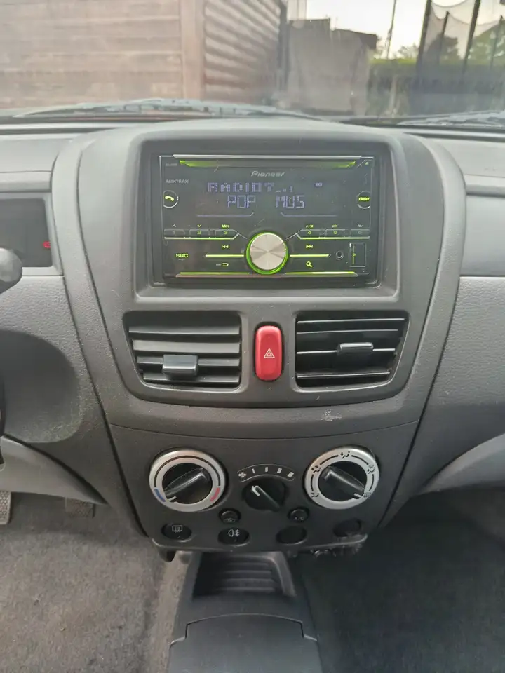 Suzuki Liana 1.6 16v GLX 4x4, foto 10