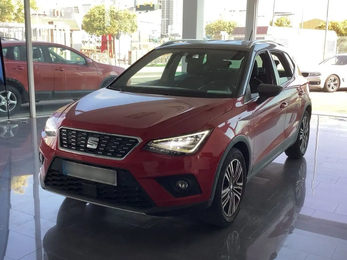 SEAT Arona 1.0 TSI 81kW Xcellence Go Eco Rojo - 1