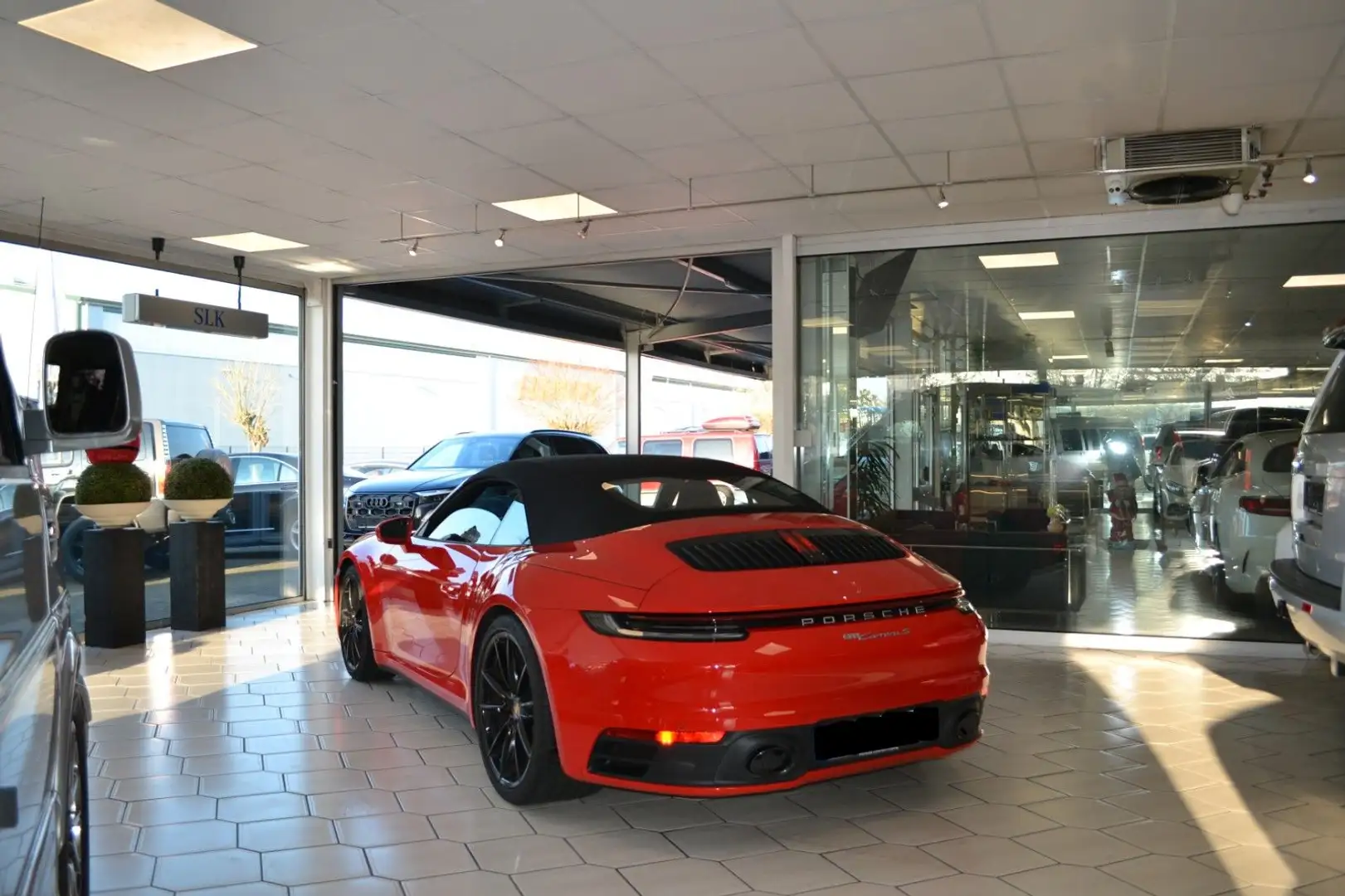 Porsche 911 Carrera S Cabriolet Rot - 2