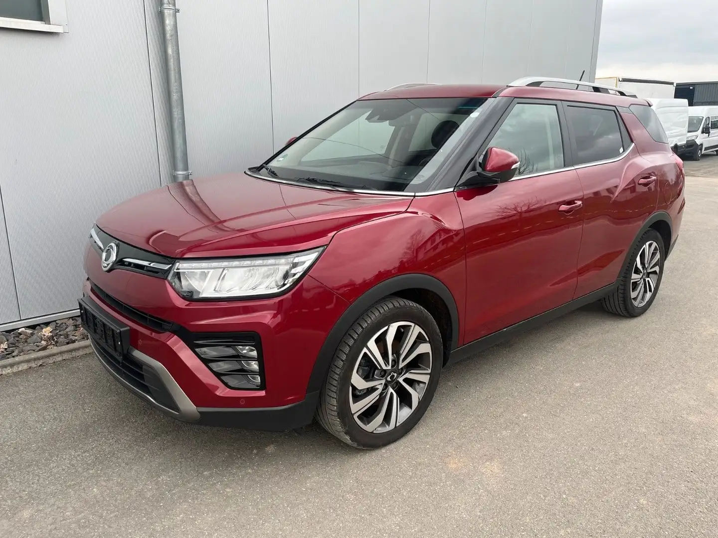 SsangYong Tivoli Grand Crystal 4x2 Rosso - 1