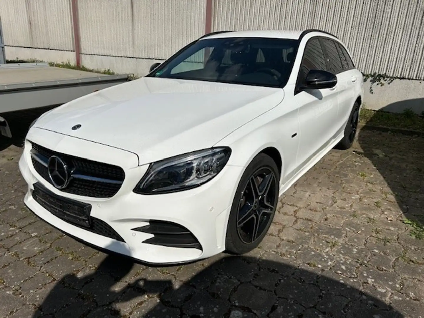 Mercedes-Benz C 300 de T AMG/Night/Multibeam/Kamera/AHK/ Weiß - 1
