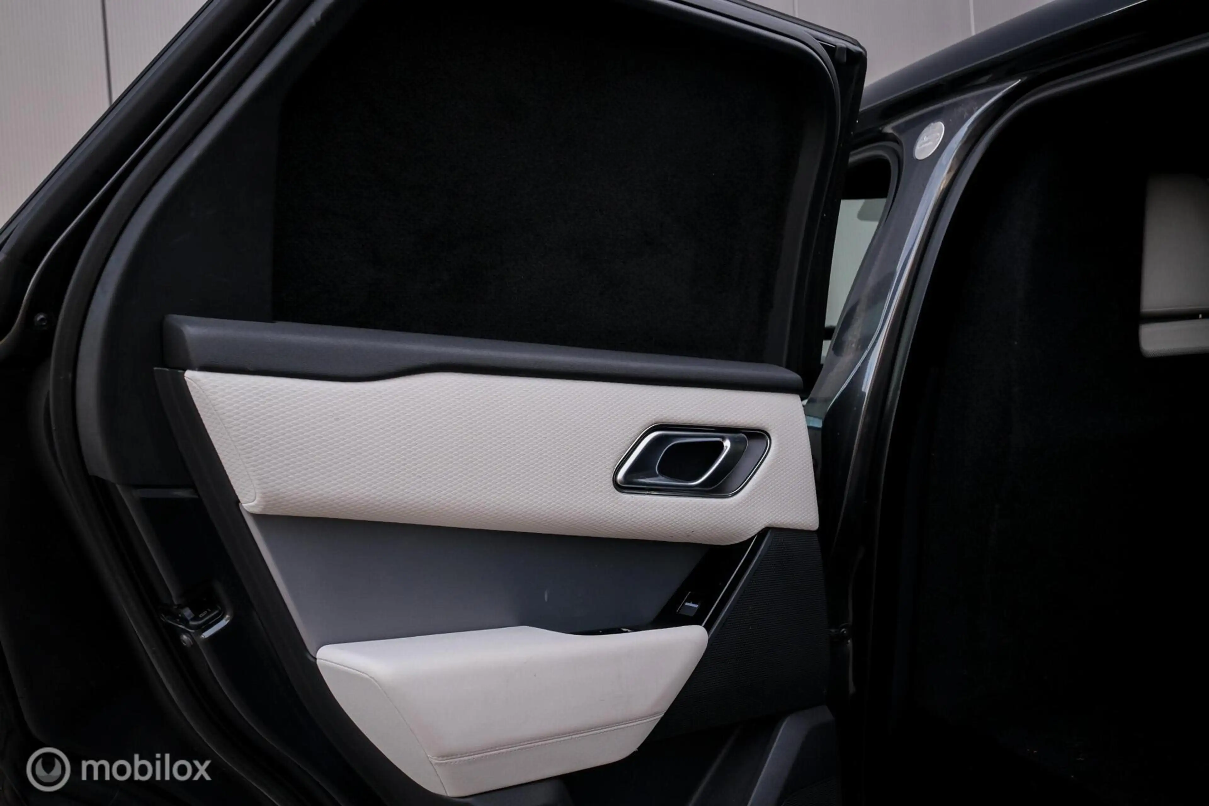 Land Rover Range Rover Velar 2.0 D200 R-Dynamic HSE | Grijskenteken | Bedrijfsw — photo 37