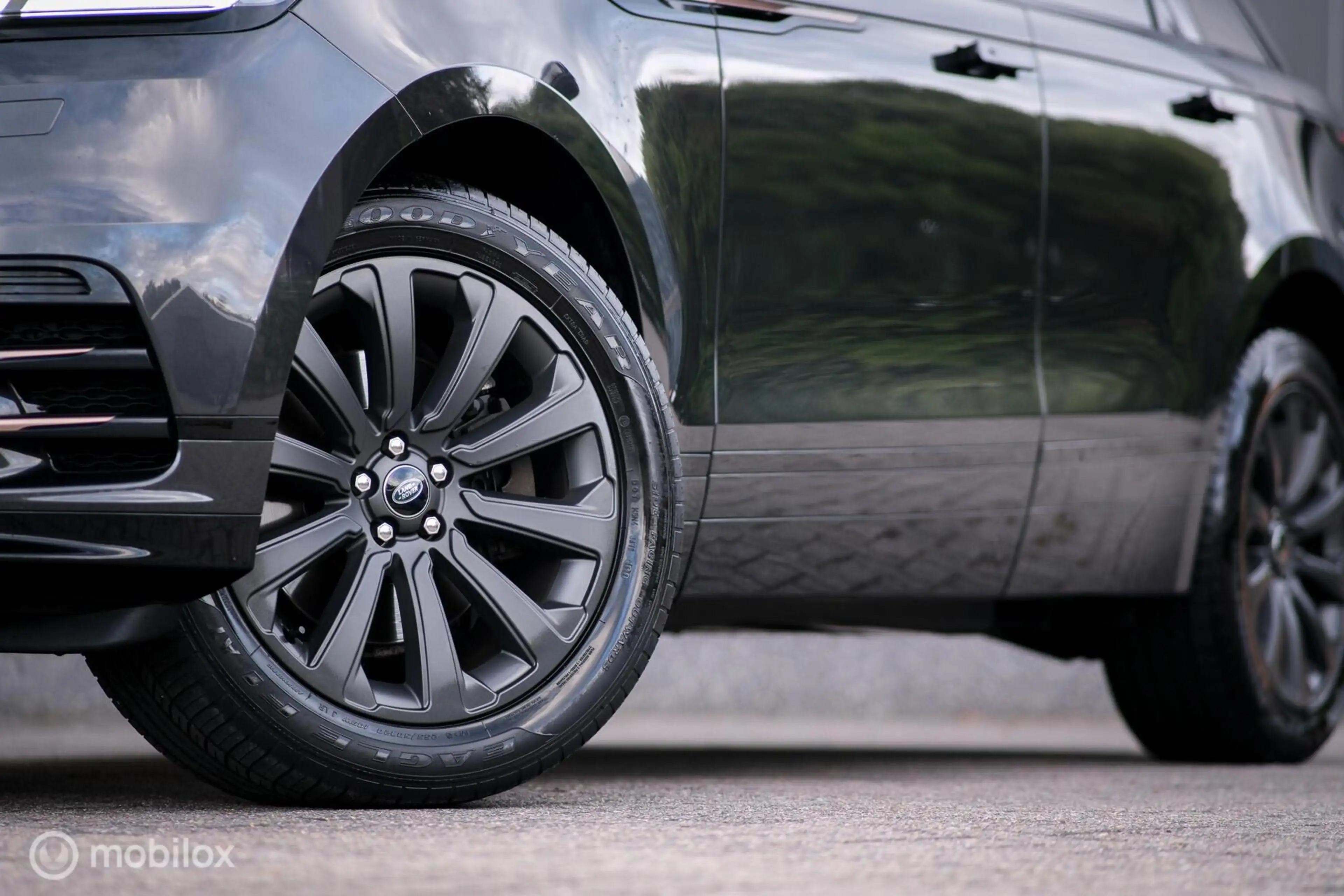 Land Rover Range Rover Velar 2.0 D200 R-Dynamic HSE | Grijskenteken | Bedrijfsw — photo 44