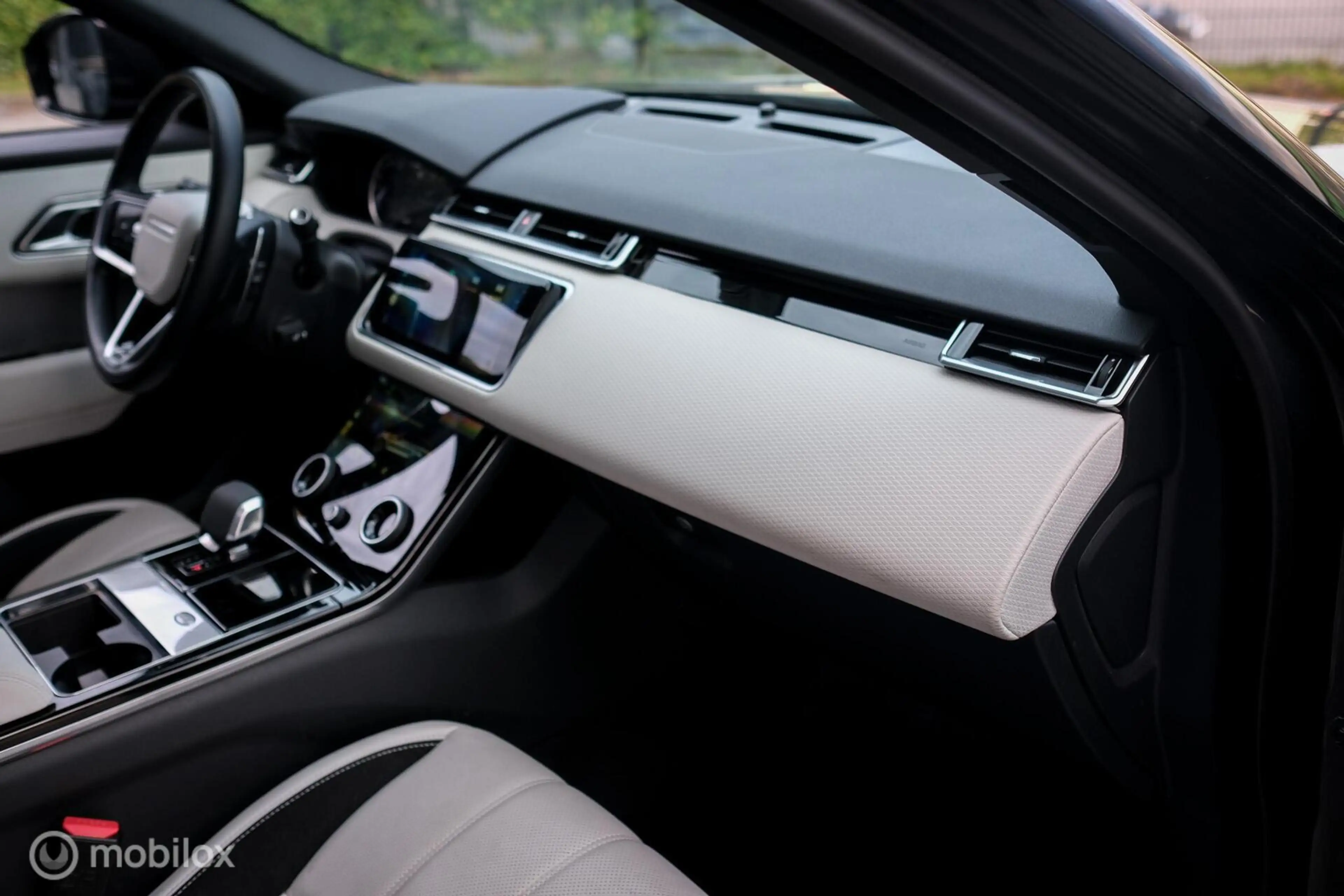 Land Rover Range Rover Velar 2.0 D200 R-Dynamic HSE | Grijskenteken | Bedrijfsw — photo 19