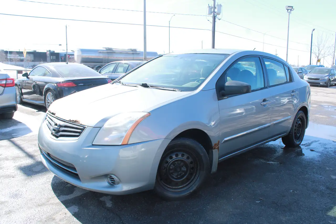 Nissan Sentra снимка Nissan Sentra