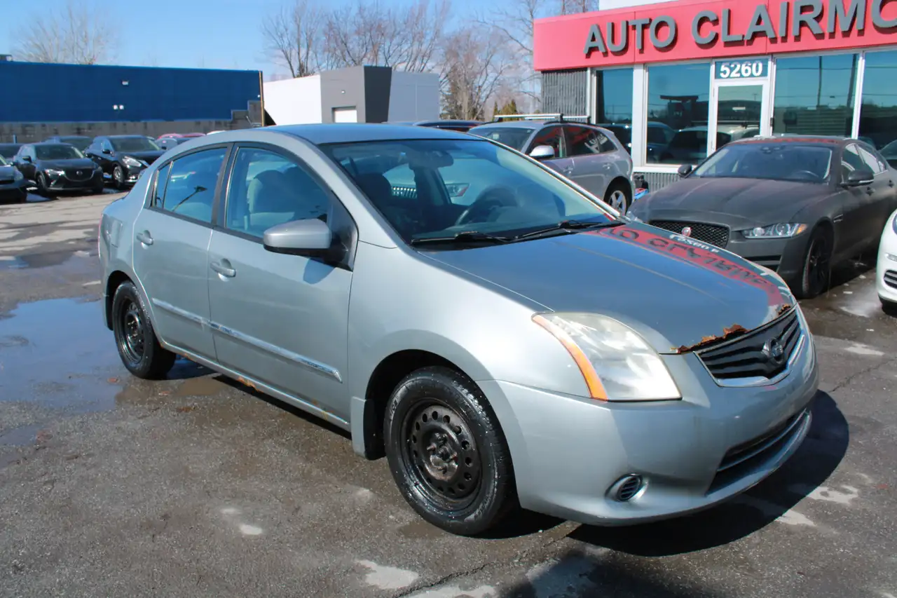 Nissan Sentra снимка Nissan Sentra