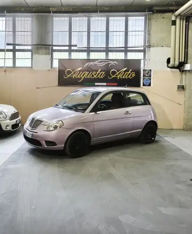 Lancia Ypsilon Ypsilon 1.2 8v Elle 69cv