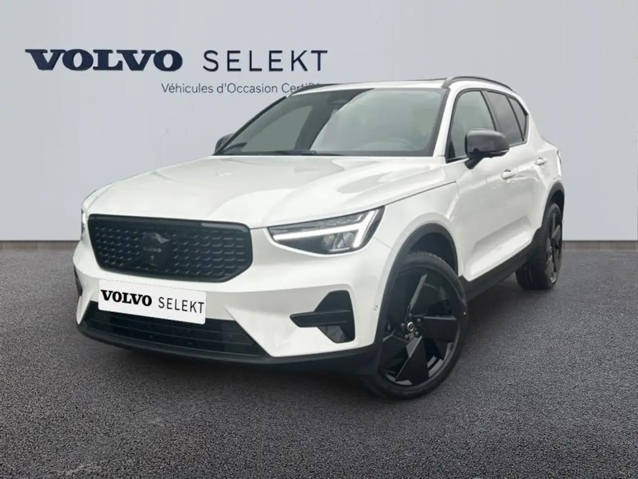 Volvo XC40 2026