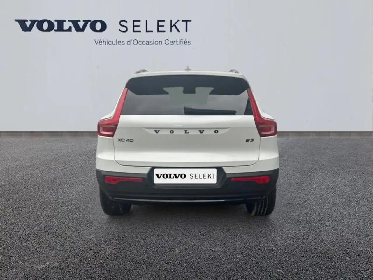 Volvo XC40 2026