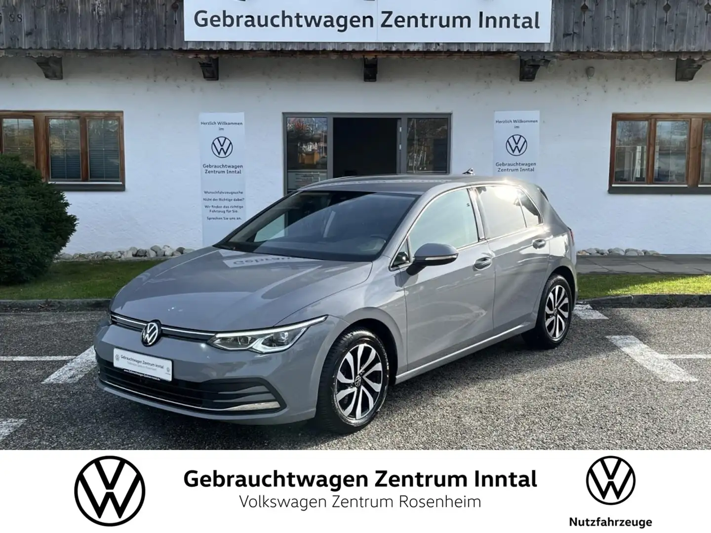 Volkswagen Golf VIII 1,0 TSI Active (Navi+AppConnect) Klima Navi Grau - 1