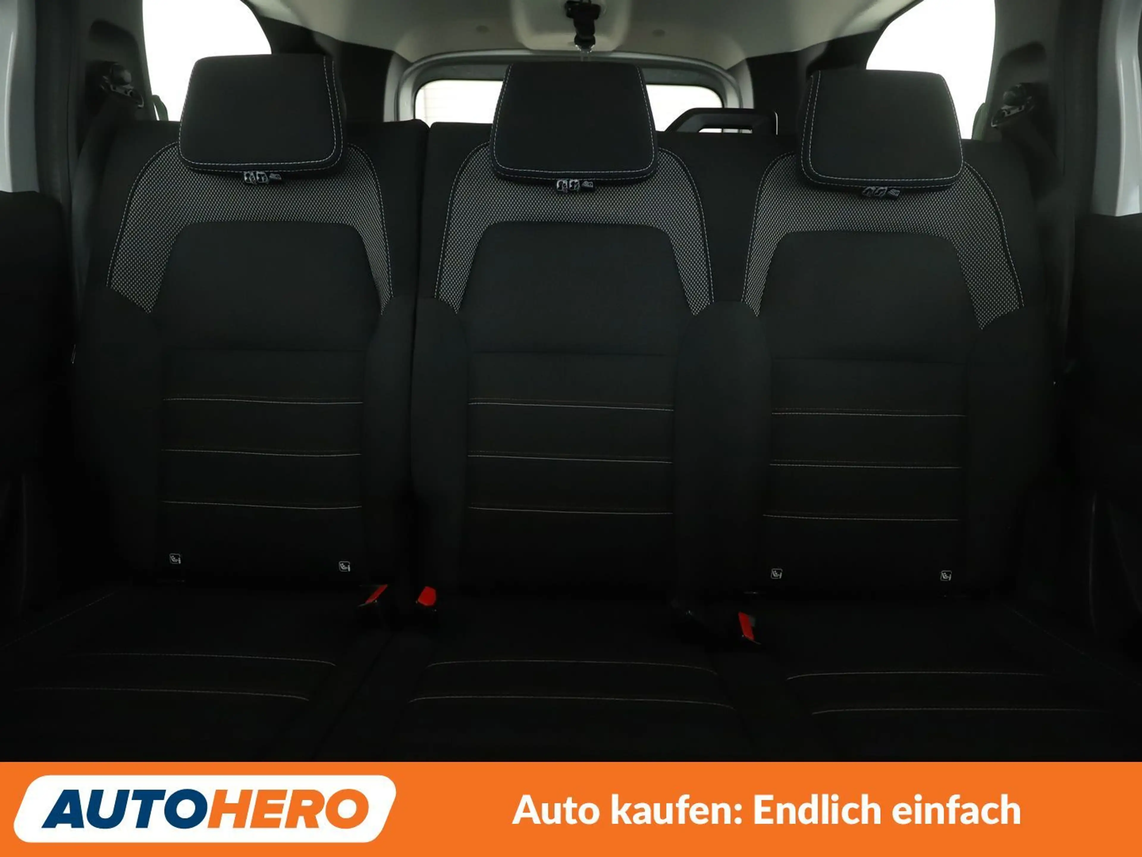 Dacia Jogger 1.0 TCe Extreme+ *NAVI*TEMPO*CAM*PDC* — photo 15